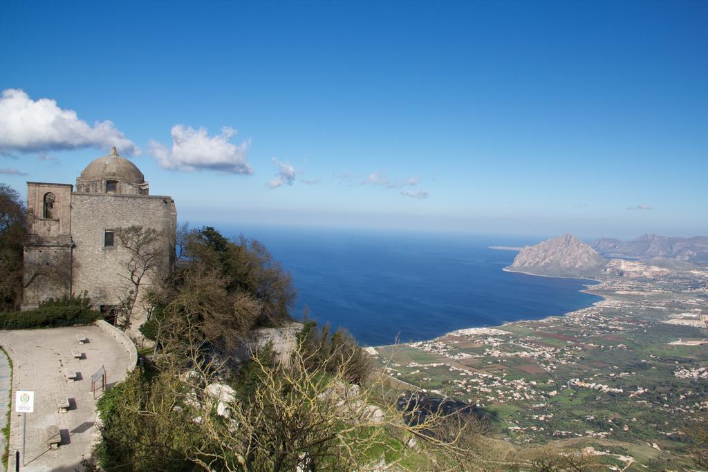 Abita Appartamenti Trapani Exterior foto